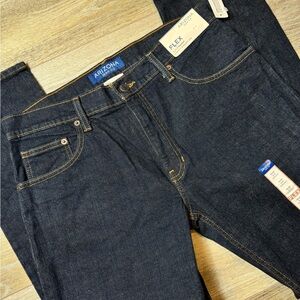 Arizona  Flex Slim Straight Jeans  Men’s NWT 33x32.  1454